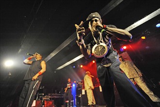 Public Enemy: Konzert der Rap-Formation um die Rapper Flavor Flav und Chuck D in der Grossen