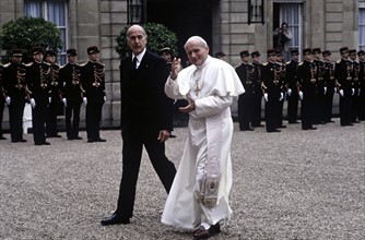 Papst Johannes Paul II. besucht Paris 1980