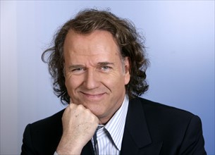 Der niederländische Stargeiger und Konzert-Unternehmer André Rieu, aufgenommen am 29.02.2008 am
