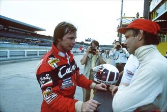 Formel 1, Testfahrten, Hockenheimring, Juli 1982
Boxengasse
Didier...