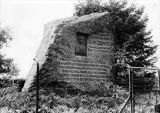 Empire - Zeppelin boulder in Echterdingen