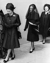 Enterrement du Duc de Windsor

Photo shows...