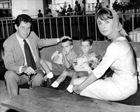 Elizabeth Taylor, ses deux fils et son quatrième mari