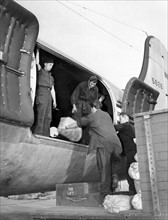 Airlift to Berlin 1949 - last plane is loaded