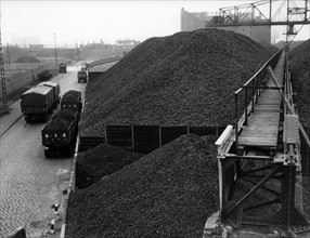 Postwar: Coal storage in Berlin