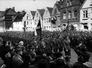 Farewell parade of the Danish army in Itzehoe