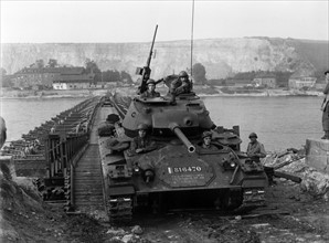 French tank crossing the Rhine during a NATO maneuver