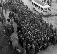 Berlin - influx of refugees 1952