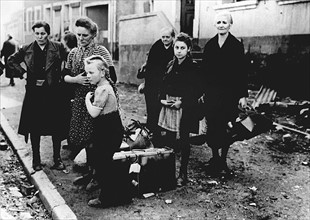 Post-war era - refugees