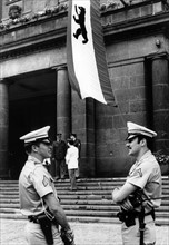 U.S. military policemen in front of the chamber of deputies in Berlin