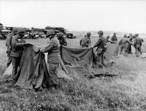 US troop transport to Berlin leads through Soviet zone