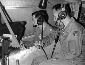Training in flight simulator on US Air Base