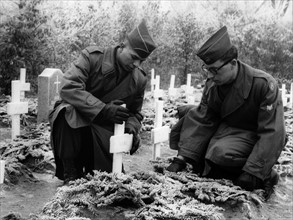 US soldiers maintain the tombs of American children in Nürnberg