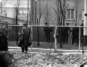 Soviet military mission in Frankfurt am Main is sealed off by US army
