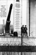 Guarded Soviet memorial in Berlin