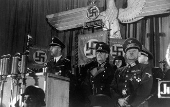 Heinrich Himmler declares Volkssturm