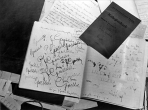 Joseph Goebbels - signature