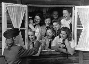 WW II - women at the front 1944