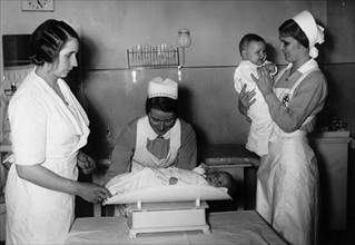 Third Reich - NSV childcare 1942