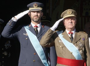 Spanish Crown Prince Felipe (L) and King Juan Carlos attend the celebrations...