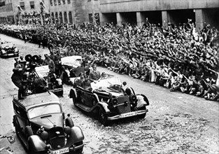 WWII - Celebrations for Adolf Hitler 1940