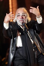 Le chanteur grec Demis Roussos