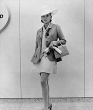 FAYE DUNAWAY (ca.1968)  B36010
||rights=RM