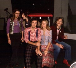Wings

Left to Right: DENNY SEIWELL; LINDA McCARTNEY...