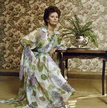 SOPHIA LOREN (Geboren am 20. September 1934 in Rom als Sofia Villani...