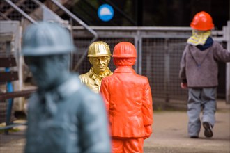 Steelworker sculptures in Voelklingen
