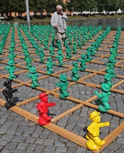 Installation "Einheitsmännchen" in Schwerin
