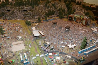 DJ BoBo im Miniatur Wunderland Hamburg zu Gast