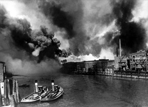 Review - WWII: Air strike in Hamburg