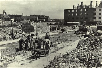 Zweiter Weltkrieg - Wiederaufbau