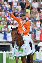 Siegerehrung, DUBBELDAM, Jeroen mit Zenith, Gold Medaille, Weltmeister 
Caen, Stade Michel
