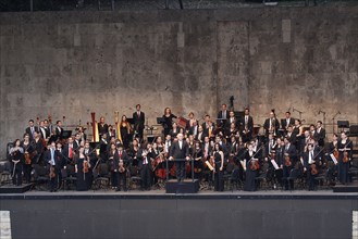 Konzert des West-Eastern Divan Orchestra unter der Leitung von Daniel Barenboim in der Waldbuehne.