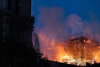 Incendie de Notre-Dame de Paris le 15 avril 2019
