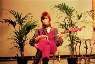 DAVID BOWIE