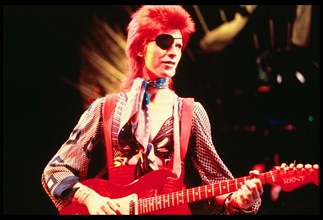 DAVID BOWIE LIVE IN CONCERT IN 1970