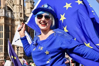 Madeleina Kay, EUsupergirl