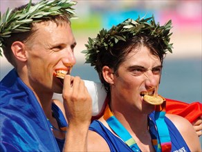 Adrien Hardy (L) and Sebastien Vieilledent