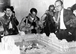 Projet de construction de la pyramide du Louvre, 1985