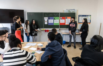 Velida Hafizovic dans une école de Hambourg