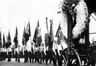 The Nazi propaganda photo shows the funeral procession for murdered supporter of the Sudetenland