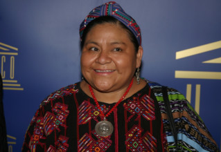 Rigoberta MENCHU TUM, Guatemala, Friedensnobelpreistraegerin, Politikerin, Portrait, Querformat, 06