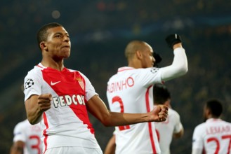 firo : 12.04.2017 Fußball, Saison 2016/2017, Champions League, BVB, Borussia Dortmund - AS Monaco,