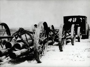 Construction of the first pipe-lines in Iran in the Persian Gulf