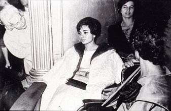Farah Diba fiancée à Mohammed Reza Shah Pahlavi, Paris 1959