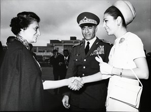 Mohammed Reza Shah Pahlavi et Farah en Inde avec Madame Gandhi