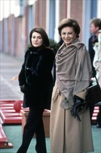 Farah Pahlavi et sa fille Leila, 1998